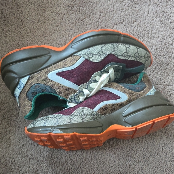 High End Reps - Picture 1 of 5